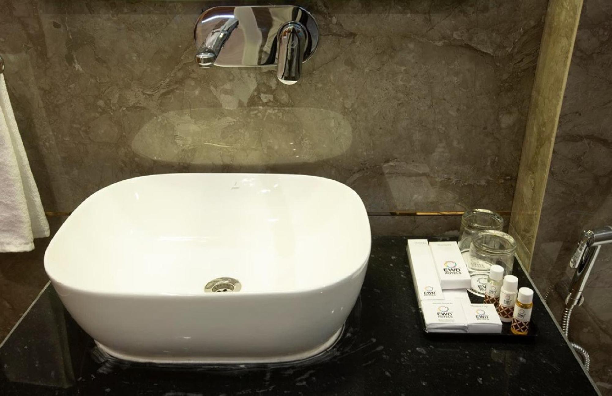 Arhaan Palace Delhi Airport 4* New Delhi