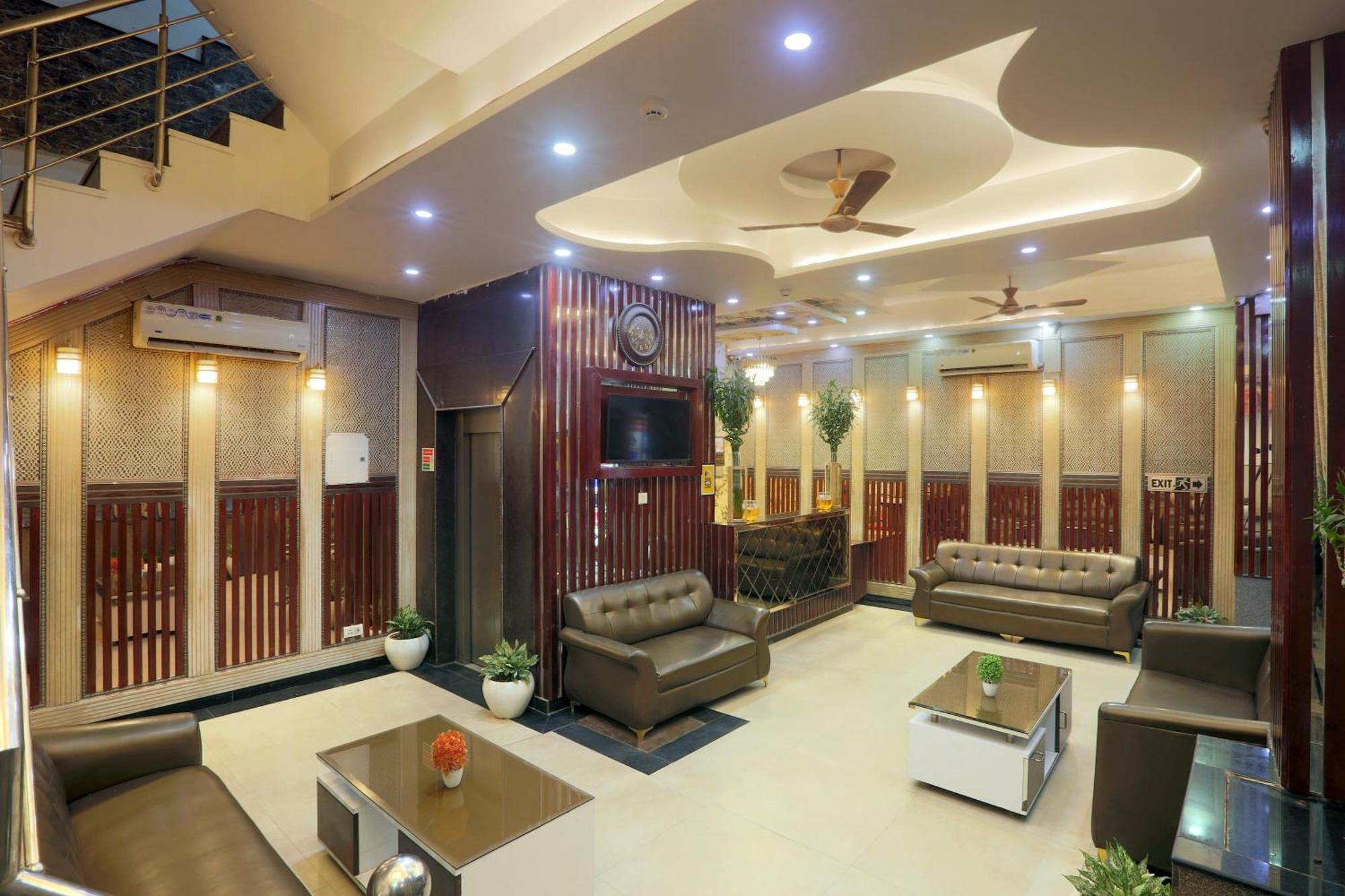 Arhaan Palace Delhi Airport