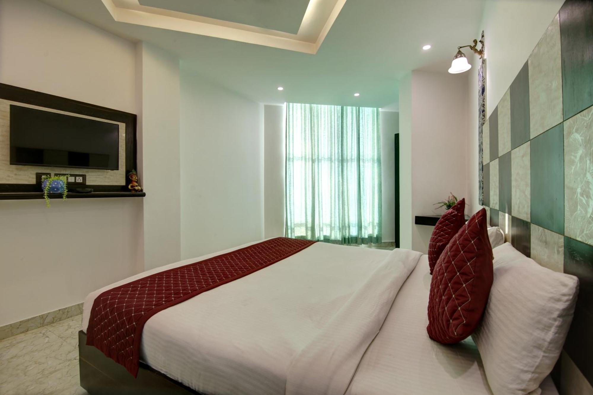 Arhaan Palace Delhi Airport Hotel New Delhi