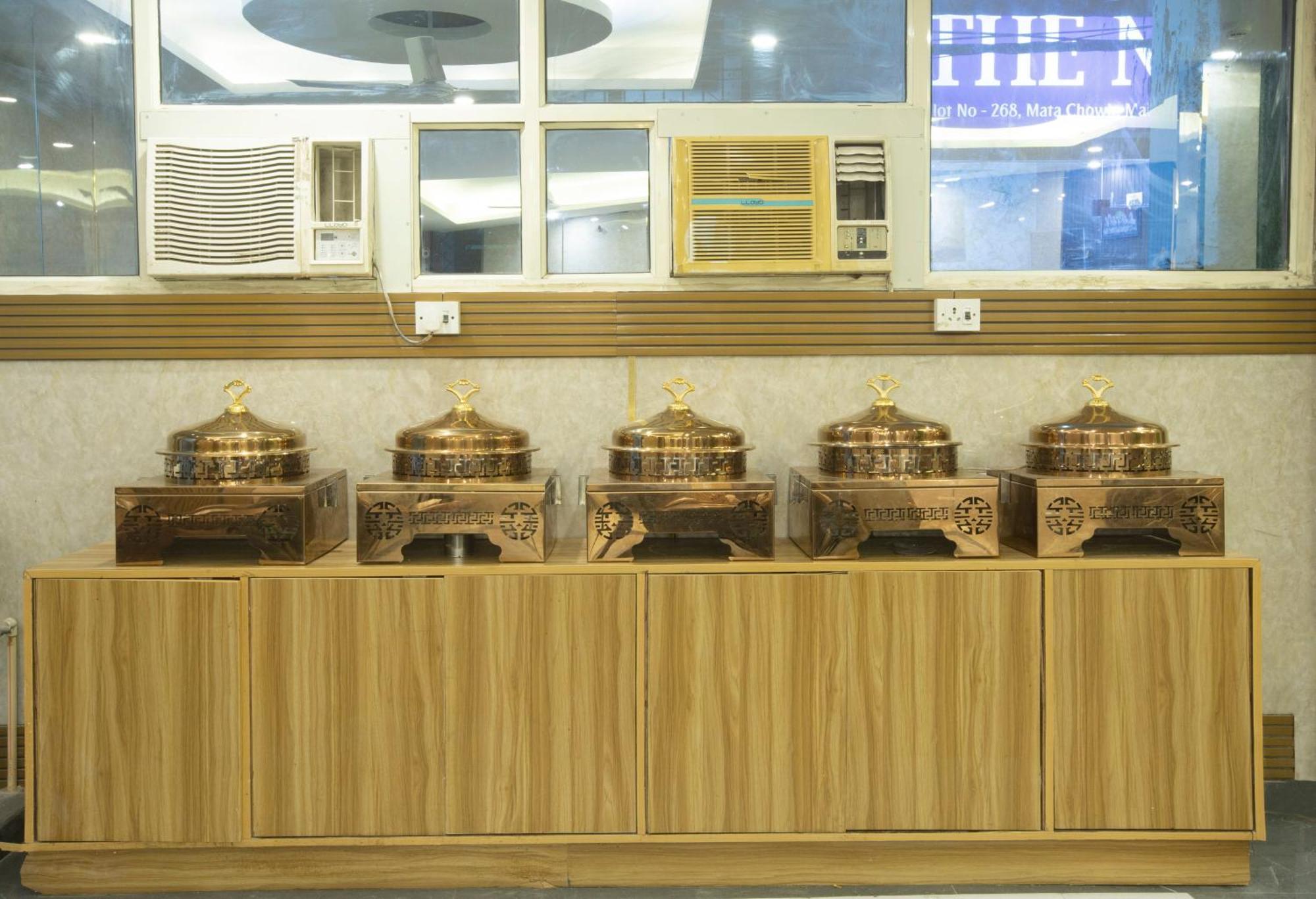 Hotel Arhaan Palace Delhi Airport 4*